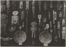Holzfiguren