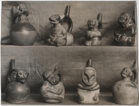 Figurengefäße "Museo Alexander, Lima-Peru"