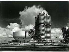 München, Hauptverwaltung der BMW AG, Ensemble