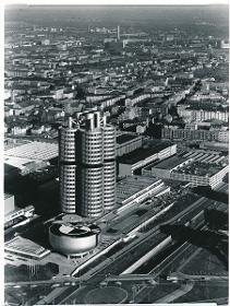 München, Hauptverwaltung der BMW AG, Ensemble