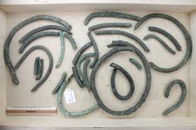 Halsringfragmente