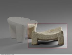 Vierbeiniger Hocker