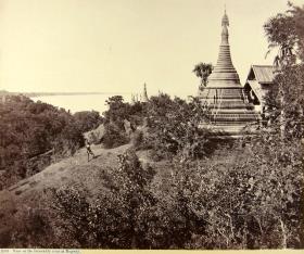 View on the Irrawaddy River at Magway.