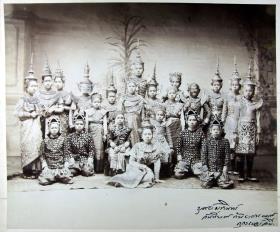Tanzgruppe (?)