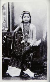 a burmiese dancing girl