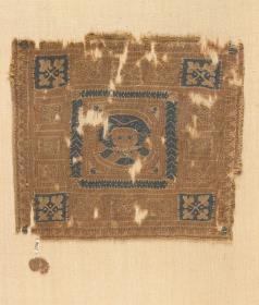 Einsatz (quadratisch) und kleines Fragment