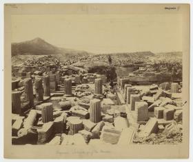 Magnesia am Mäander, Agora, Südwestpropylon