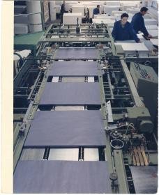 Papierfabrik Scheufelen, Maschinelles Verpacken von Papierbögen