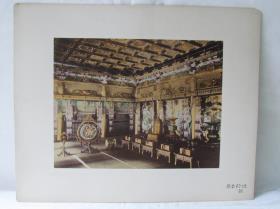 Tempel-Inneres: Innenansicht Raum