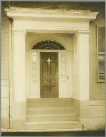 Boston, Mount Vernon Street, Hauseingang
