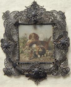 Jagdhund mit Hase. Miniatur aus der Sammlung Loewe
