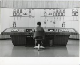 Energie-Versorgung Schwaben (EVS), Moderne Schaltwarte des Umspannwerkes Dellmensingen