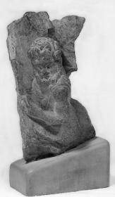Satyr (?) mit Efeu-Korymbenkranz im Haar (Fragment)
