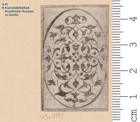 1 Blatt Maureske in Hochoval, schraffiert auf weißem Grund, unten bez: R (in Spiegelschrift).