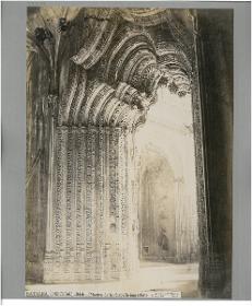 Batalha, unvollendete Kapellen, Pilaster