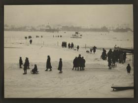 Winterspaziergang auf der Elbe, bei Gauernitz
