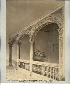 Madrid, Alcalá de Henares, Erzbischöflicher Palast, Ansicht der Treppengalerie