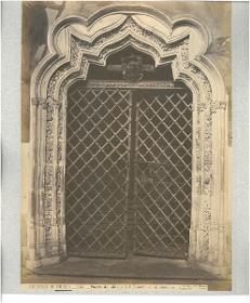 Toledo, Kathedrale, Tür "del obispo Don Pedro Tenorio", beim Kreuzgang