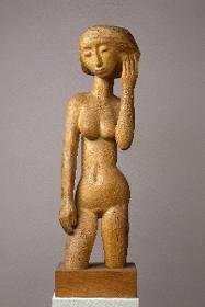 Stehendes Mädchen