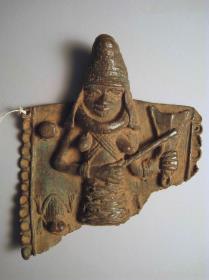 Königinmutter mit Gong