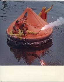 Enka GmbH, Rettungsinsel der Deutsche Schlauchboot (DSB) GmbH