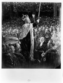 Detail: Der König vor dem Altar (kleinerer Ausschnitt); Fotografie aus dem Krönungsalbum