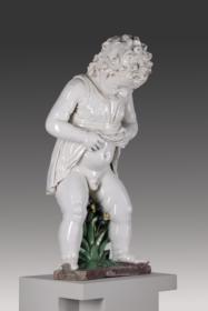Pinkelnder Knabe als Brunnenfigur