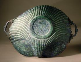 Römische Schale in Muschelform