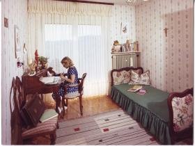 Junkers, Kinderzimmer mit Zentralheizung in modernem Einfamilienhaus in Kronberg/Taunus