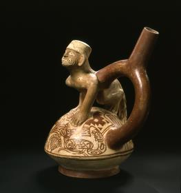 Fineline-Painting: zoomorphe Mischwesen; Applikation: anthropo-zoomorphe Figur