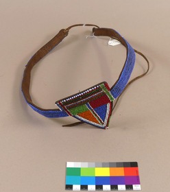 Perlenschmuck (temporärer Arbeitstitel zur Unterscheidung)