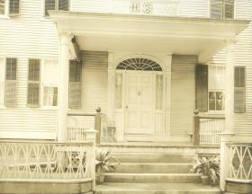 South Kingstown, Kingston, 1305, Kingstown Road, Thomas Stafford Taylor House / Hagadorn House