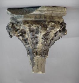 Wandkonsole mit reichem Blattbesatz (Laubwerkkonsole)