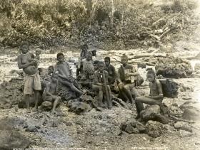 "Foate Frauen,  N.W. Malaita"