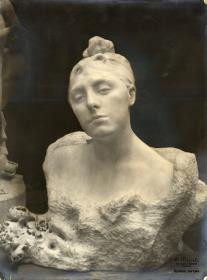 Madame Morla Vicuna im Musée du Luxembourg (frontal)