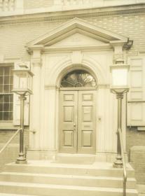 Philadelphia, Carpenter Hall, Hauseingang