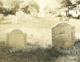 Salem, Friedhof, Grabsteine: Cromwells
