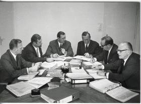 Leitz, Sitzung der Geschäftsführung