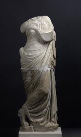 Weibliche Figur