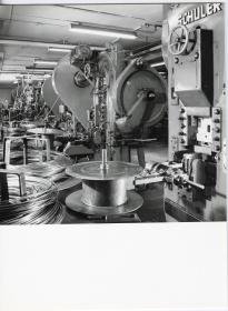 Leitz, Maschinelle Produktion von Ringmechanik (für Leitzordner)