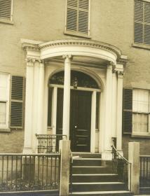 Salem, 129, Essex Street, Hauseingang
