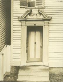 Salem, 6, Downing Street, Hauseingang