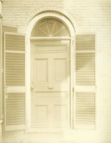 Salem, 12, Brown Street, Hauseingang