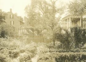 Salem, Garten: Frank Cousins-Garden
