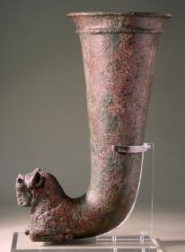 Rhyton mit Stiervorderteil, persisch-griechischer Stil
