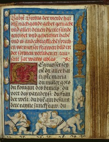 Gebetbuch des Matthäus Schwarz. Schriftblatt mit Initiale G und Umrandung mit Putten und Engelsköpfen