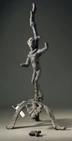 Lampenständer mit der Figur eines grotesken Tänzers