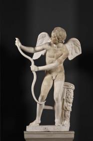 Bogenspannender Eros