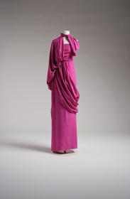 Zyklamrotes Abendkleid