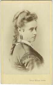 Porträt der Friederike Grün